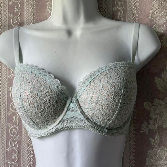 Victoria's Secret Dream Angel Mint Green Lace Demi Bra - Picture 1 of 5